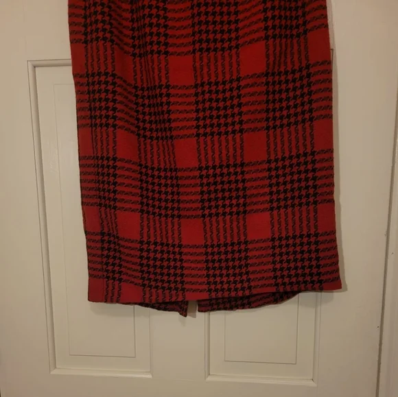 Vtg Requirements Sz 10P Below Knee  Wool Blend Straight Skirt Red Black … - Picture 4 of 7